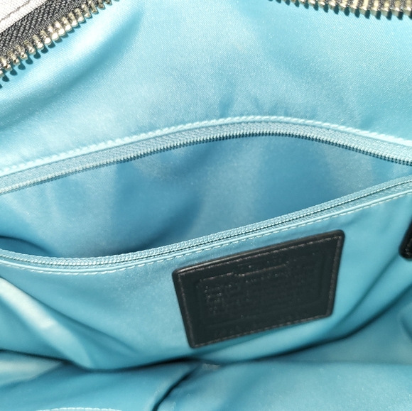 Coach vtg women's tote, Black and Grey - Picture 6 of 8